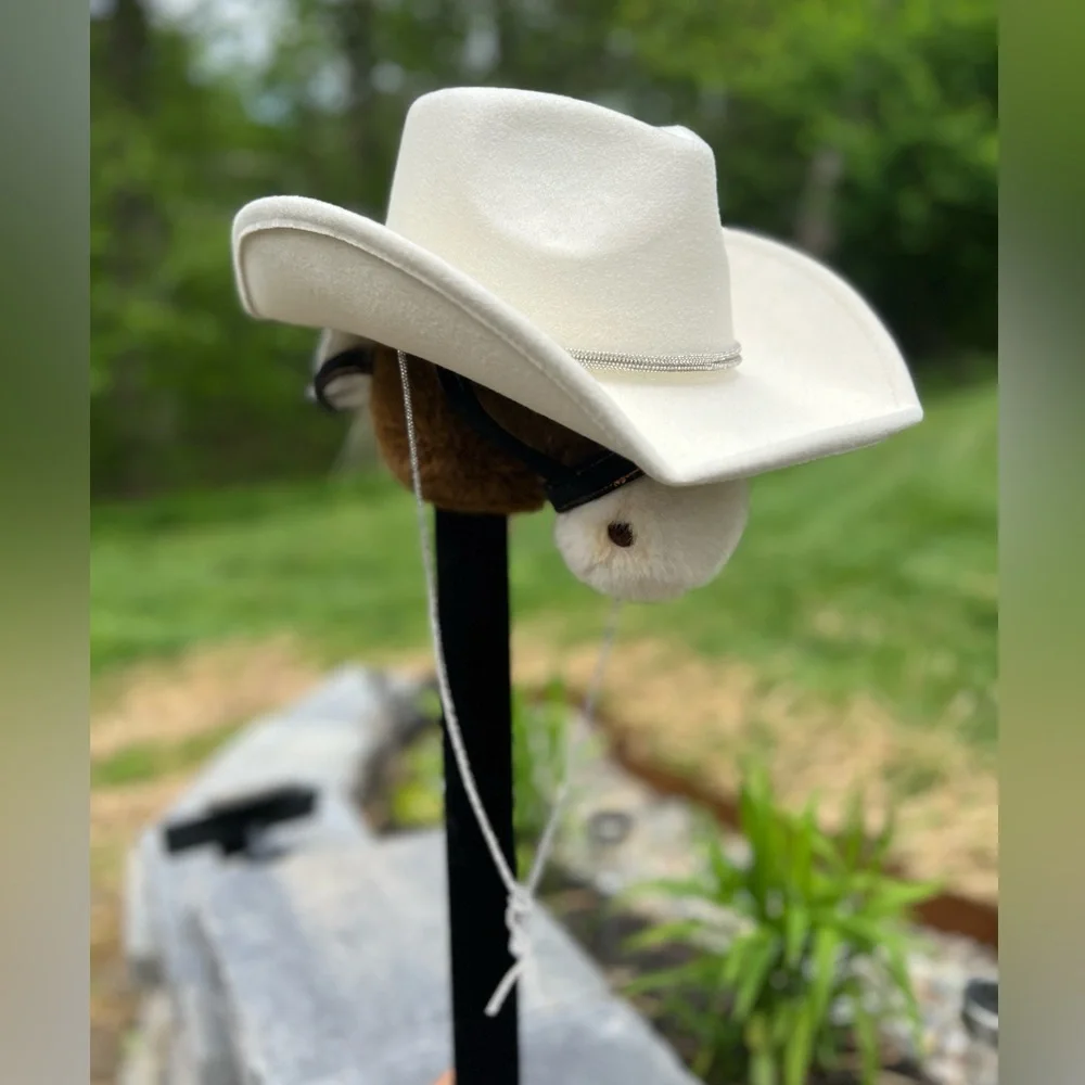 NWT White Rhinestone Strap Womens 7 Cowboy Hat Flat Brim Polyester Felt